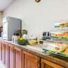 Отель Quality Inn & Suites, фото 8
