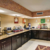 Отель Spark by Hilton Grapevine DFW North, фото 23