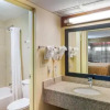Отель Quality Inn Conference Center, фото 8