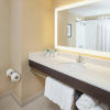 Отель Holiday Inn Express & Suites Sandusky, an IHG Hotel, фото 9