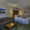 Отель Red Lion Inn & Suites Deschutes River Bend, фото 6