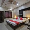 Отель OYO 36620 Hotel Pleasant Stays, фото 28