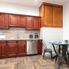 Отель Jersey City, 323 Summit Ave - 2 Br Apts, фото 9