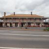 Отель Light Horse Hotel Murrumburrah в Харден