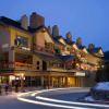 Отель Whistler Village Inn And Suites, фото 18