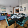 Отель Modern 4-Star Luxury Apt - Wfh Ready, Free Parking, фото 11