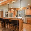 Отель Craftsman-style Awbrey Home Features Gas BBQ by Redawning, фото 10