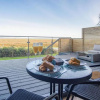Отель The Rhossili Bay Secret - 1 Bed Cabin - Landimore, фото 3