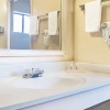 Отель Travelodge By Wyndham Turlock, фото 7