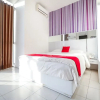 Отель RedDoorz near Terminal Batu Ampar, фото 2
