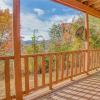 Отель Mountain Top View, 4 Bedrooms, Sleeps 10, Arcade, Hot Tub, Air Hockey, фото 20
