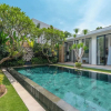 Отель Villa Vida Mira - Elegant 4BR Beachside Villa in Canggu, фото 17
