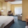 Отель Fairfield Inn & Suites by Marriott Hendersonville Flat Rock, фото 4