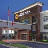 Отель La Quinta Inn & Suites by Wyndham Columbus North, фото 1