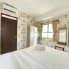 Отель Comfy 2Br At Apartemen Mekarwangi Square Cibaduyut, фото 3