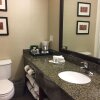 Отель Comfort Suites Near Six Flags Magic Mountain, фото 7