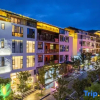 Отель Qianhuan·evelyn·Wangshan Light Luxury Pool Homestay (Libo Xiaoqikong East Gate), фото 2