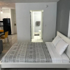 Отель Wow Condo, Middle of South Beach, Block From Ocean, фото 2