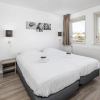 Отель Semi-detached Bungalow With Washing Machine, Beach at 500 m, фото 3