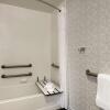 Отель Hampton Inn & Suites Frederick-Fort Detrick, фото 8