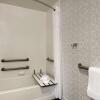 Отель Hampton Inn & Suites Frederick-Fort Detrick, фото 16