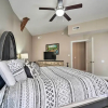 Отель Spacious Sevierville Cabin: Private Hot Tub & Deck, фото 5