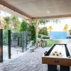 Отель Villa Verbena by Avantstay Expansive Estate w/ B-ball Court, Pool/spa & Entertainer's Yard, фото 8