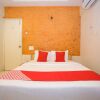 Отель OYO 11601 Hotel Karishma, фото 8