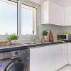 Отель Sanders Cruise - Brand New 1-bdr Apt With Balcony, фото 7