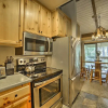 Отель Mammoth Lakes Condo w/ Pool & Spa - Near Shuttle!, фото 10