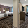 Отель La Quinta Inn & Suites by Wyndham Wichita Airport, фото 20