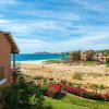 Отель Beachfront Oasis With Activities Nearby at Casa del Mar Pelicano 301 - 1BR Option в Сан-Хосе-дель-Кабо