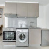 Отель Sanders Crystal - Cool 2-bdr Apt w Terrace, фото 7