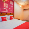 Отель DJ Hotel Lumut by OYO Rooms, фото 14