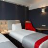 Отель Holiday Inn Express Geneva Airport, an IHG Hotel, фото 3