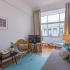 Отель Light Filled Apartment, By TimeCooler, фото 11