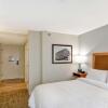 Отель Hampton Inn Columbia-I-26 Airport, фото 4