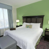 Отель Hampton Inn & Suites Winnie, фото 25