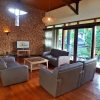 Отель Villa 4-BR Klub Bunga No. 8 Batu Malang, фото 15