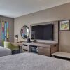 Отель Hampton Inn & Suites Keene, фото 4