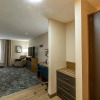 Отель Wichita West Inn And Suites, фото 6