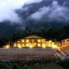 Отель Mountain Lodges of Nepal - Monjo в Лукле