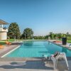 Отель Beautiful Apartment with Pool on an Estate in Tavullia, фото 7