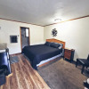 Отель Cedar Wood Inn, фото 4