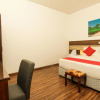Отель OYO 124 Clove Transit Hotel, фото 13