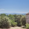 Отель Neat Holiday Home With AC, 3 km. From the Center of Gordes, фото 13