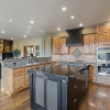Отель Scenic Mountain Escape With Entertainment Haven 5 Bedroom Home, фото 14