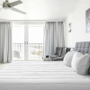 Отель Stylish Suite With Ocean Views, фото 2