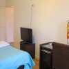 Отель Sunny 1 Bedroom Rue Commandant André, фото 4