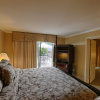 Отель Meadowbrook Inn & Suites, фото 33